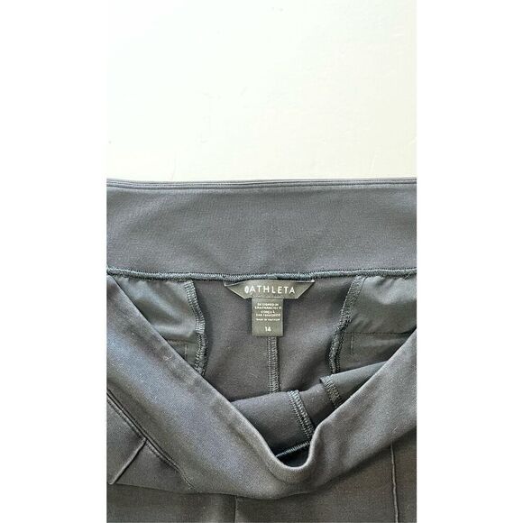 Athleta Eastbound Straight Pull On Pant Stretch Zip Pockets Black Size 14 988039 - Picture 5 of 10